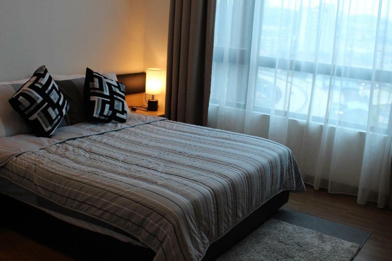 Mlh Deluxe Studio Suites @ Landmark Residence チェラス エクステリア 写真